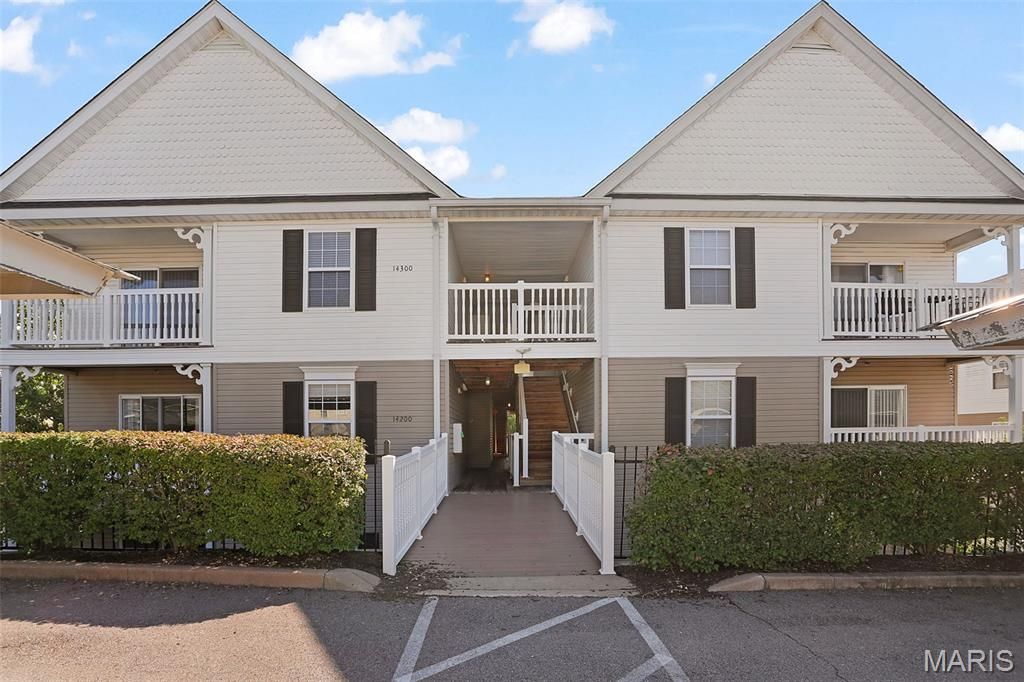 14303 Spring Creek Lane, O'fallon, MO 63368