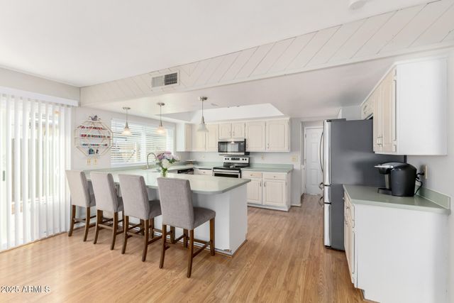 4903 W DESERT COVE Avenue, Glendale, AZ 85304