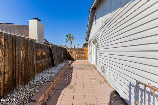 4903 W DESERT COVE Avenue, Glendale, AZ 85304
