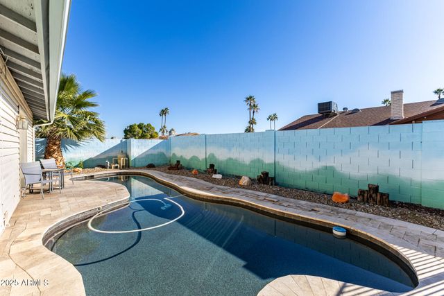 4903 W DESERT COVE Avenue, Glendale, AZ 85304