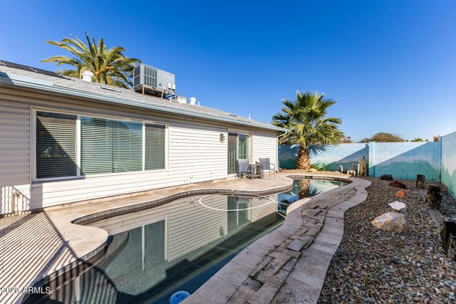 4903 W DESERT COVE Avenue, Glendale, AZ 85304