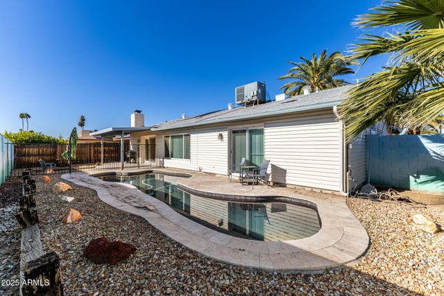 4903 W DESERT COVE Avenue, Glendale, AZ 85304