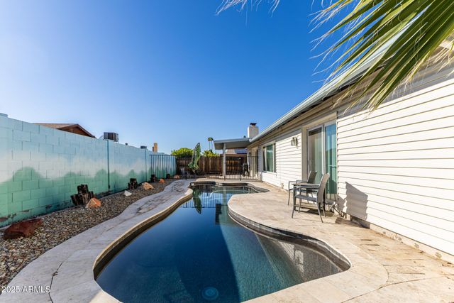 4903 W DESERT COVE Avenue, Glendale, AZ 85304