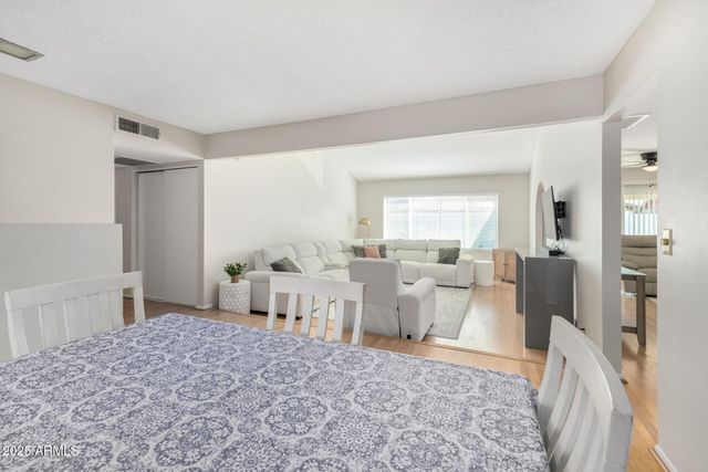 4903 W DESERT COVE Avenue, Glendale, AZ 85304