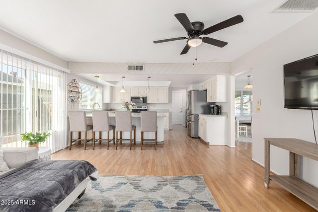 4903 W DESERT COVE Avenue, Glendale, AZ 85304