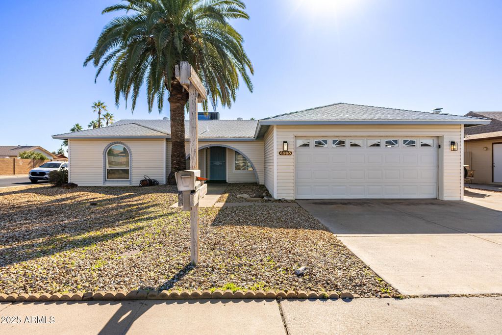 4903 W DESERT COVE Avenue, Glendale, AZ 85304