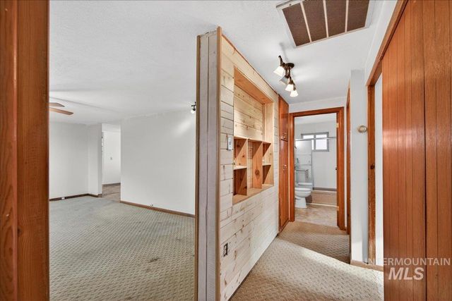 7226 Cherry Lane, Nampa, ID 83687