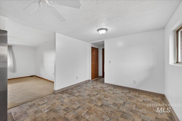 7226 Cherry Lane, Nampa, ID 83687