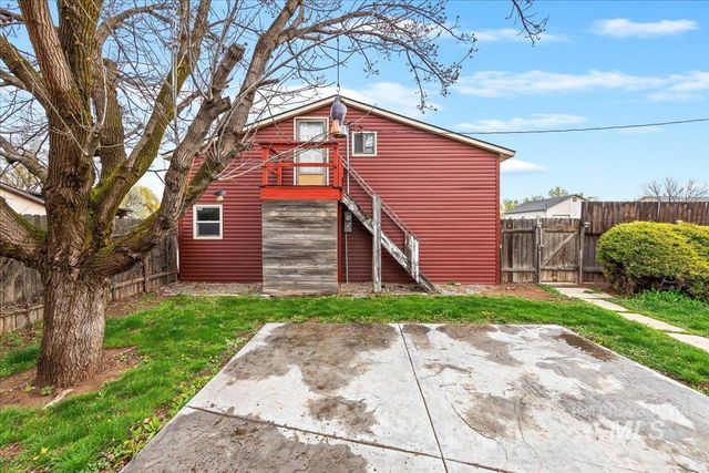 7226 Cherry Lane, Nampa, ID 83687