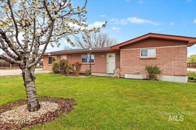 7226 Cherry Lane, Nampa, ID 83687