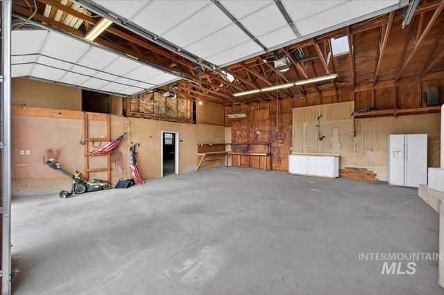 7226 Cherry Lane, Nampa, ID 83687