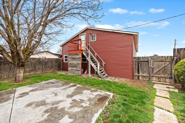 7226 Cherry Lane, Nampa, ID 83687