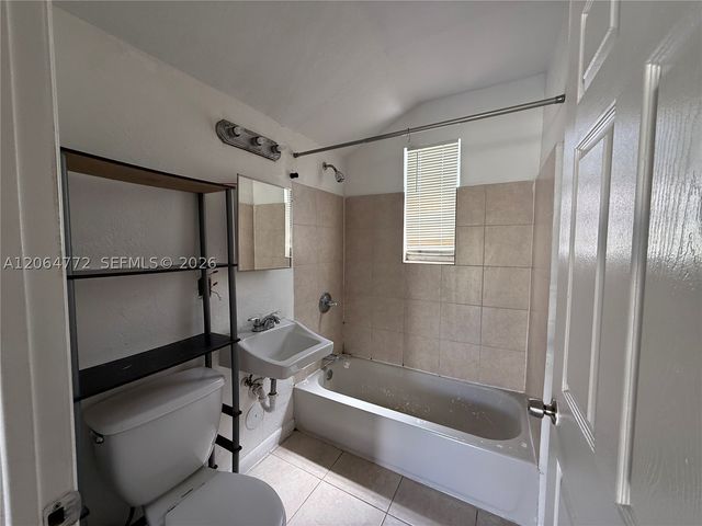 6415 NW 17th Ave, Miami, FL 33147
