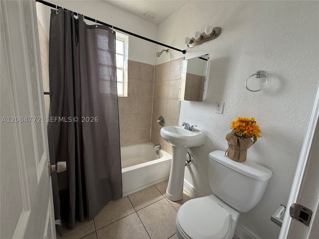 6415 NW 17th Ave, Miami, FL 33147