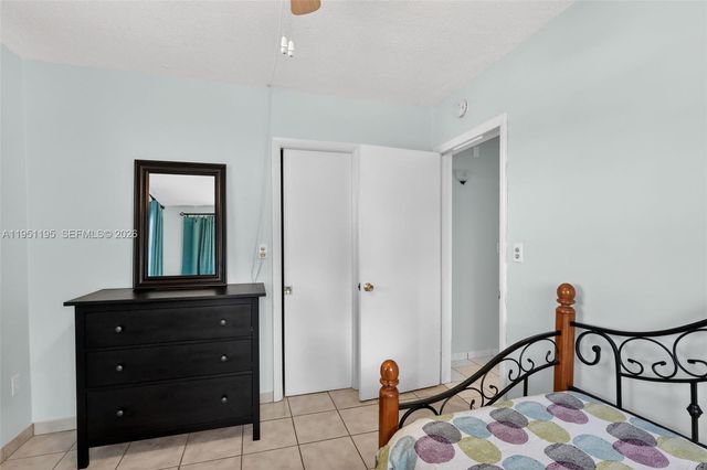 17001 NE 13th Ave 201, Miami, FL 33162