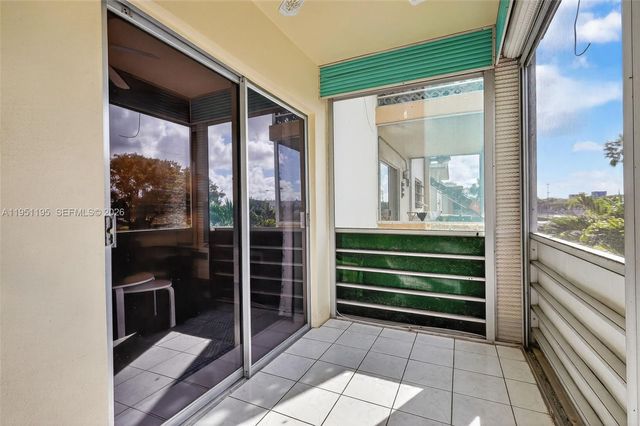 17001 NE 13th Ave 201, Miami, FL 33162