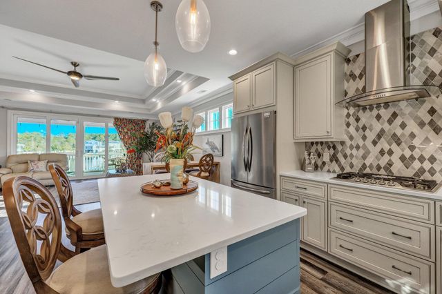 392 Eagle Pass Drive, Murrells Inlet, SC 29576