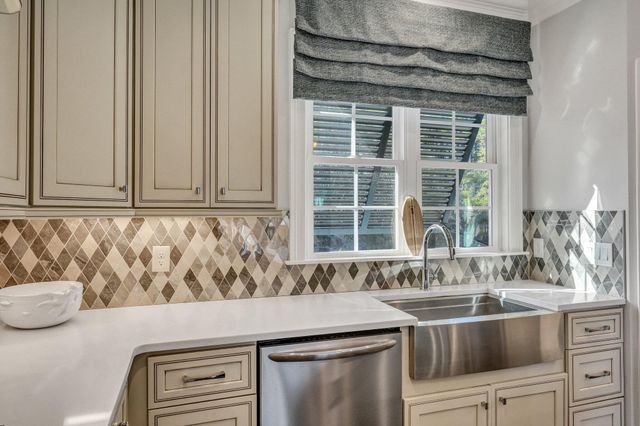 392 Eagle Pass Drive, Murrells Inlet, SC 29576