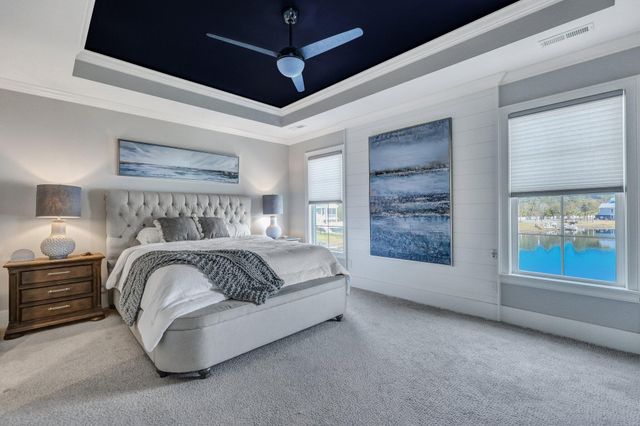 392 Eagle Pass Drive, Murrells Inlet, SC 29576