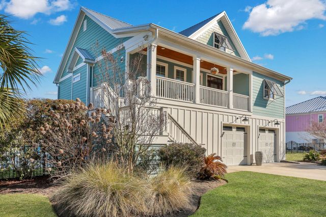 392 Eagle Pass Drive, Murrells Inlet, SC 29576