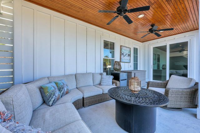 392 Eagle Pass Drive, Murrells Inlet, SC 29576