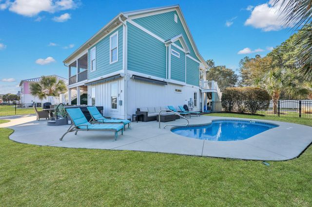 392 Eagle Pass Drive, Murrells Inlet, SC 29576