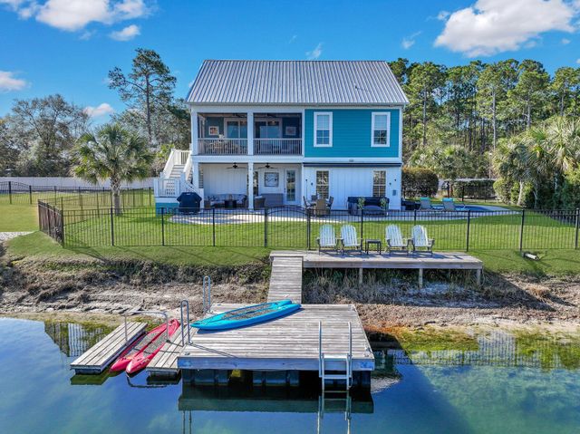 392 Eagle Pass Drive, Murrells Inlet, SC 29576