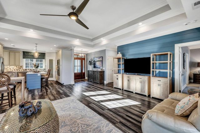 392 Eagle Pass Drive, Murrells Inlet, SC 29576