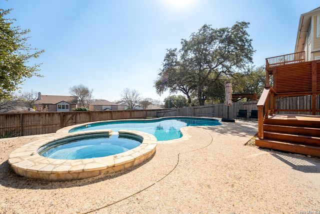 4962 Augusta Sq, San Antonio, TX 78247