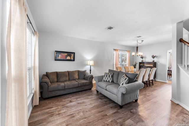 4962 Augusta Sq, San Antonio, TX 78247