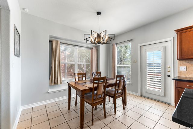 4962 Augusta Sq, San Antonio, TX 78247