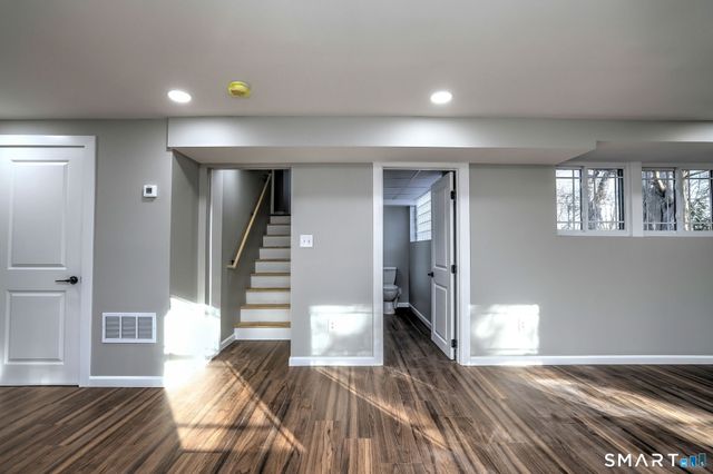 884 Grassy Hill Road, Orange, CT 06477