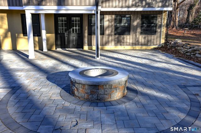 884 Grassy Hill Road, Orange, CT 06477