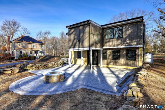 884 Grassy Hill Road, Orange, CT 06477