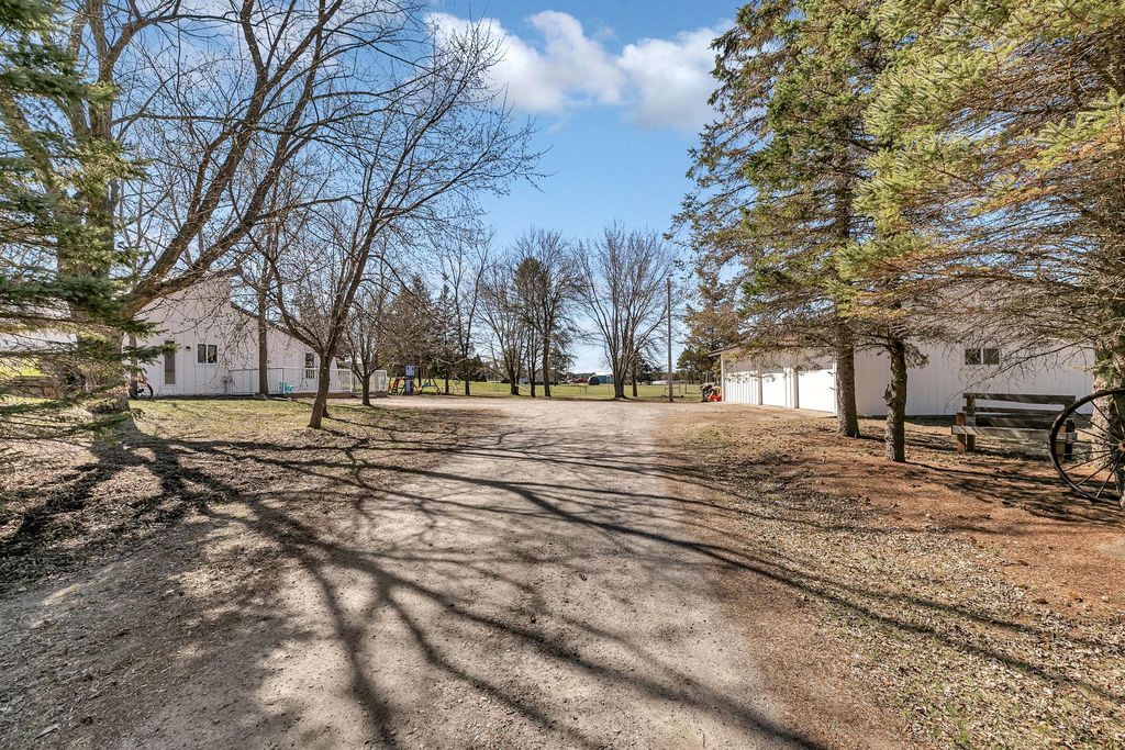 16455 233rd Avenue NW, Big Lake, MN 55309