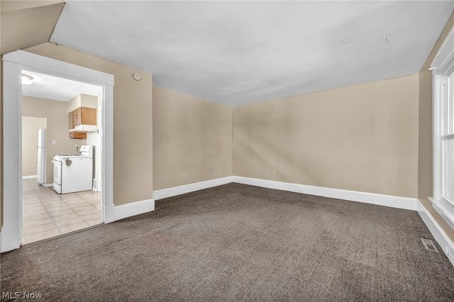 2279 SW 13th Street SW, Akron, OH 44314