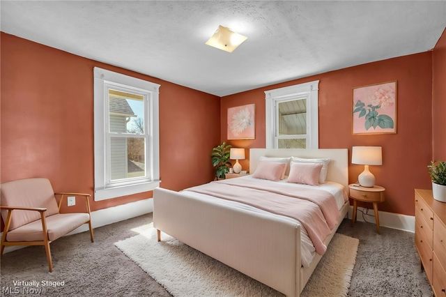 2279 SW 13th Street SW, Akron, OH 44314