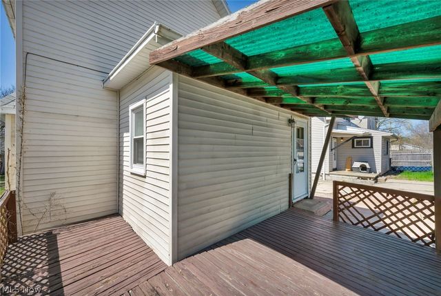 2279 SW 13th Street SW, Akron, OH 44314