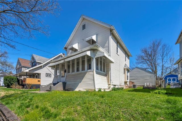 2279 SW 13th Street SW, Akron, OH 44314