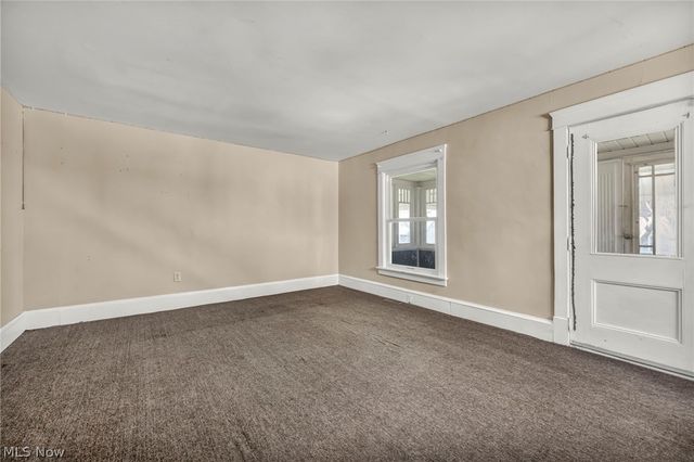 2279 SW 13th Street SW, Akron, OH 44314