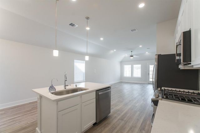10626 Whitejacket Drive, Conroe, TX 77385