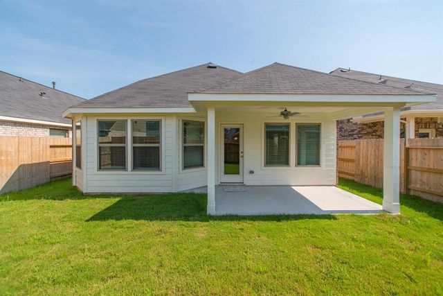 10626 Whitejacket Drive, Conroe, TX 77385
