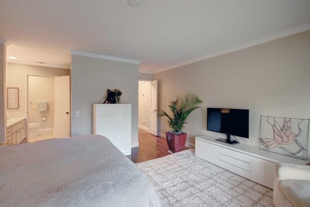 11430 Coloma Rd, Gold River, CA 95670