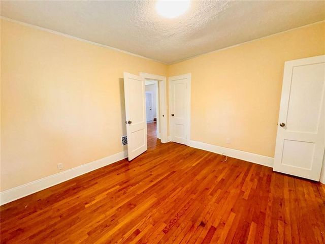 880 Cascade Avenue SW, Atlanta, GA 30311