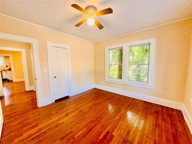 880 Cascade Avenue SW, Atlanta, GA 30311
