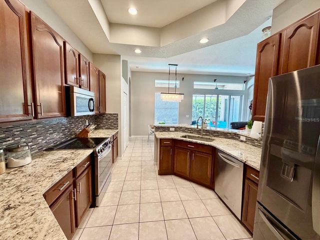 6188 46TH STREET E, Bradenton, FL 34203