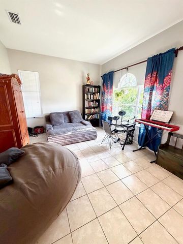 6188 46TH STREET E, Bradenton, FL 34203