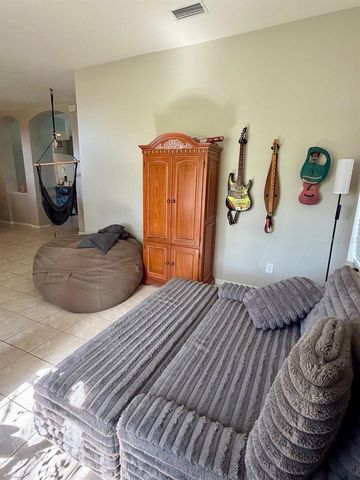 6188 46TH STREET E, Bradenton, FL 34203