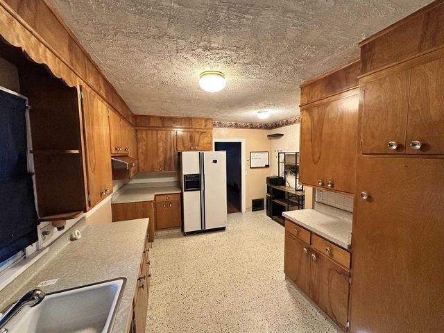 1767 Wisconsin Avenue, Beloit, WI 53511