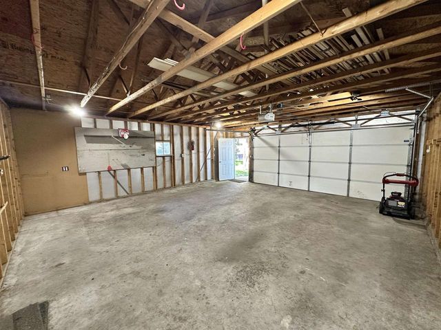 1767 Wisconsin Avenue, Beloit, WI 53511